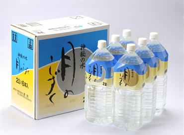 月のしずく(2L×6本入)